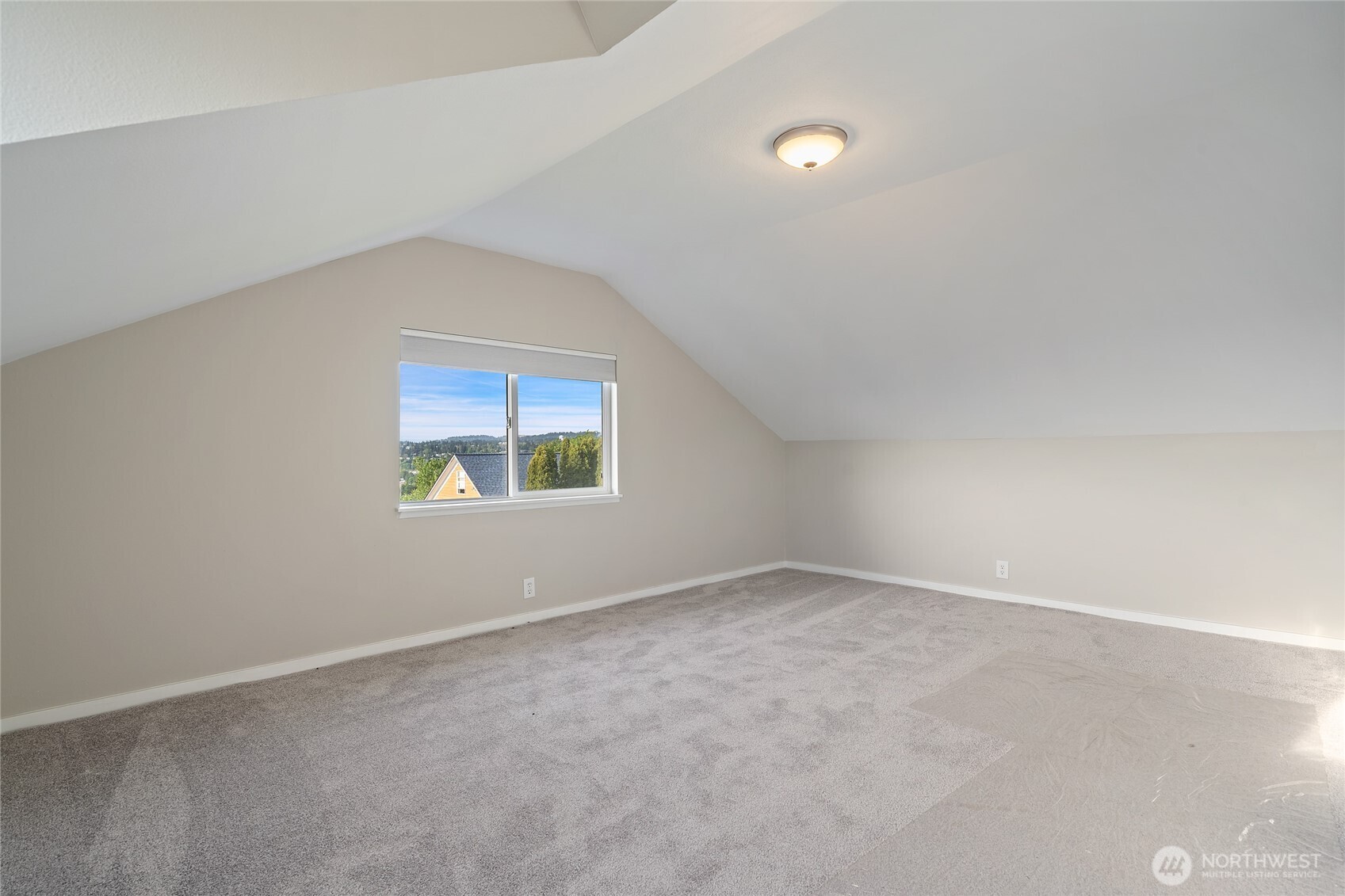 420 Renton Avenue Property Photo 23