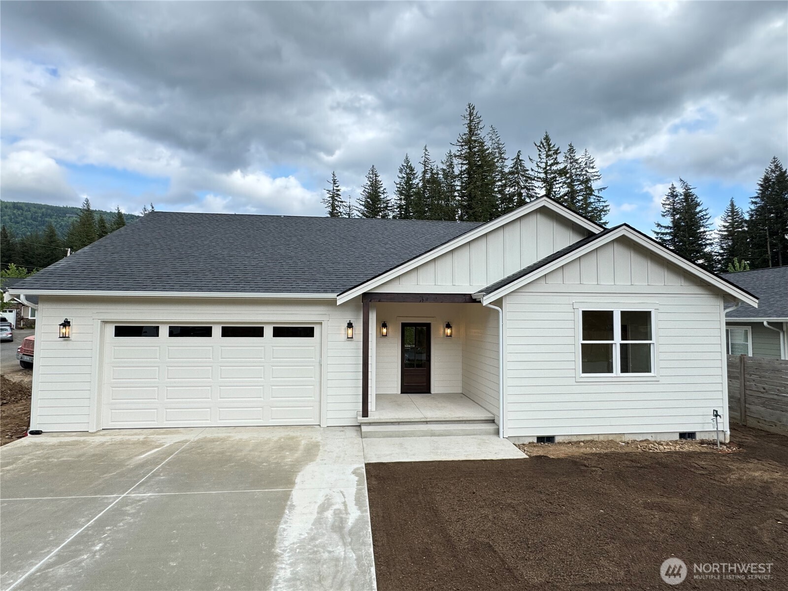 6177 Shamrock Road Property Photo 1