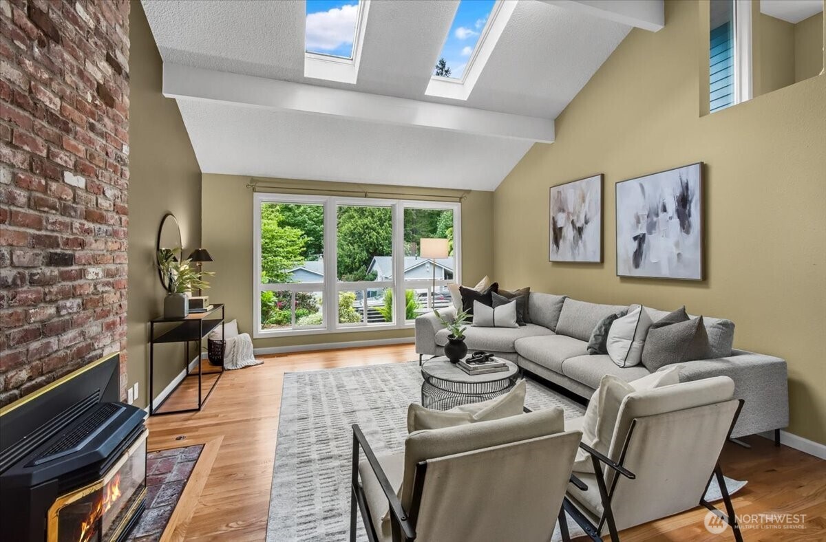 11725 Ne 145th Street Property Photo 4