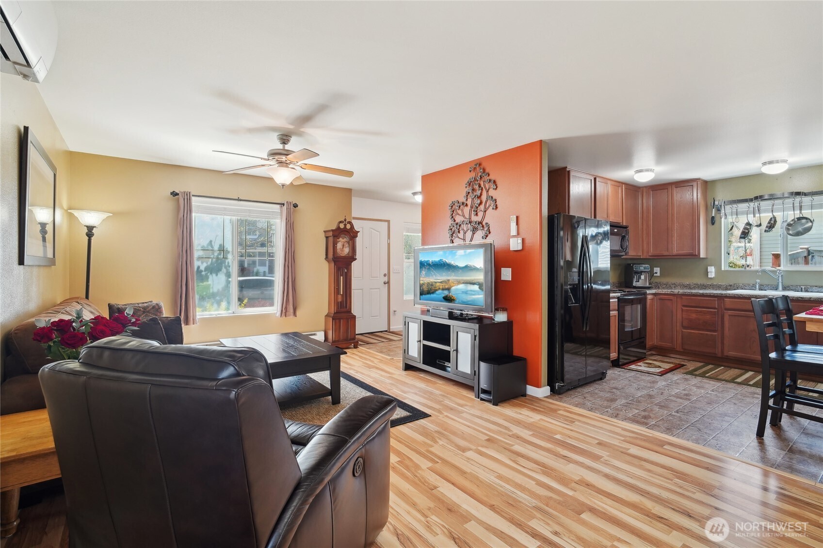 5377 Timber Ridge Drive Property Photo 3