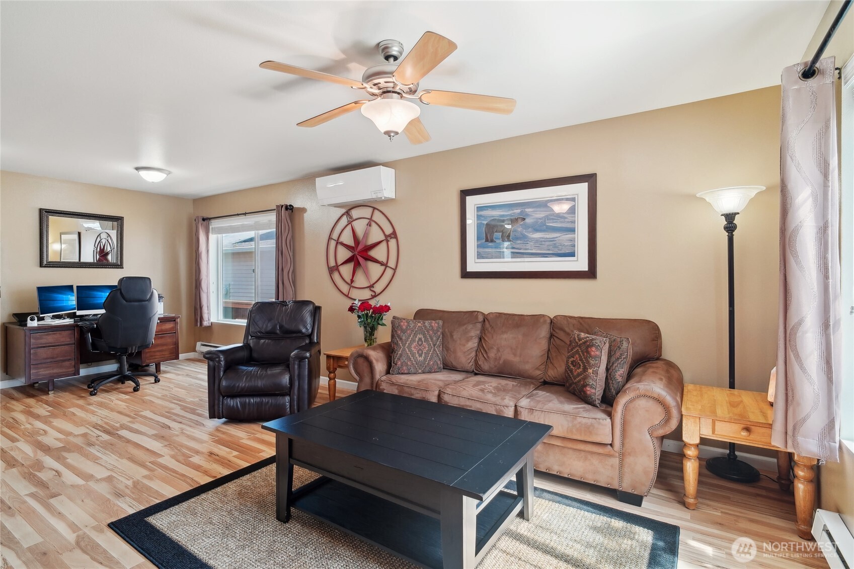 5377 Timber Ridge Drive Property Photo 4