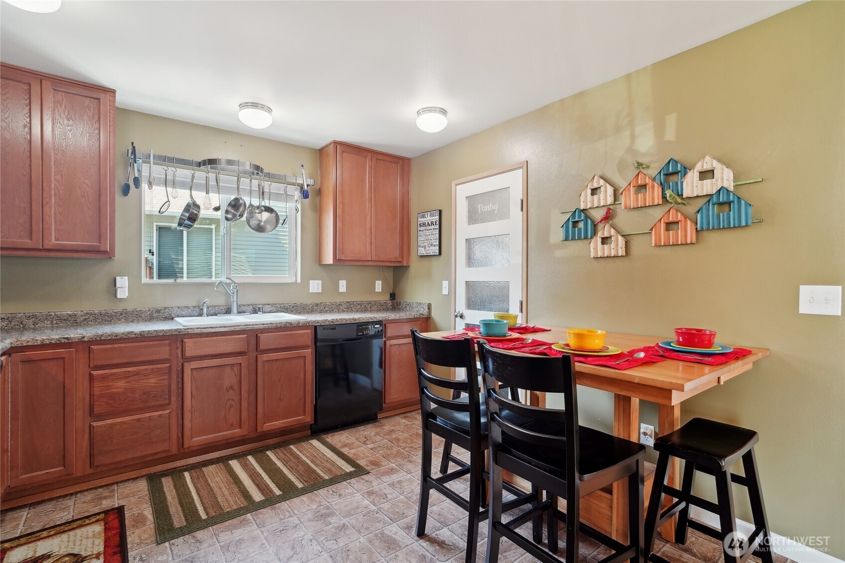 5377 Timber Ridge Drive Property Photo 7