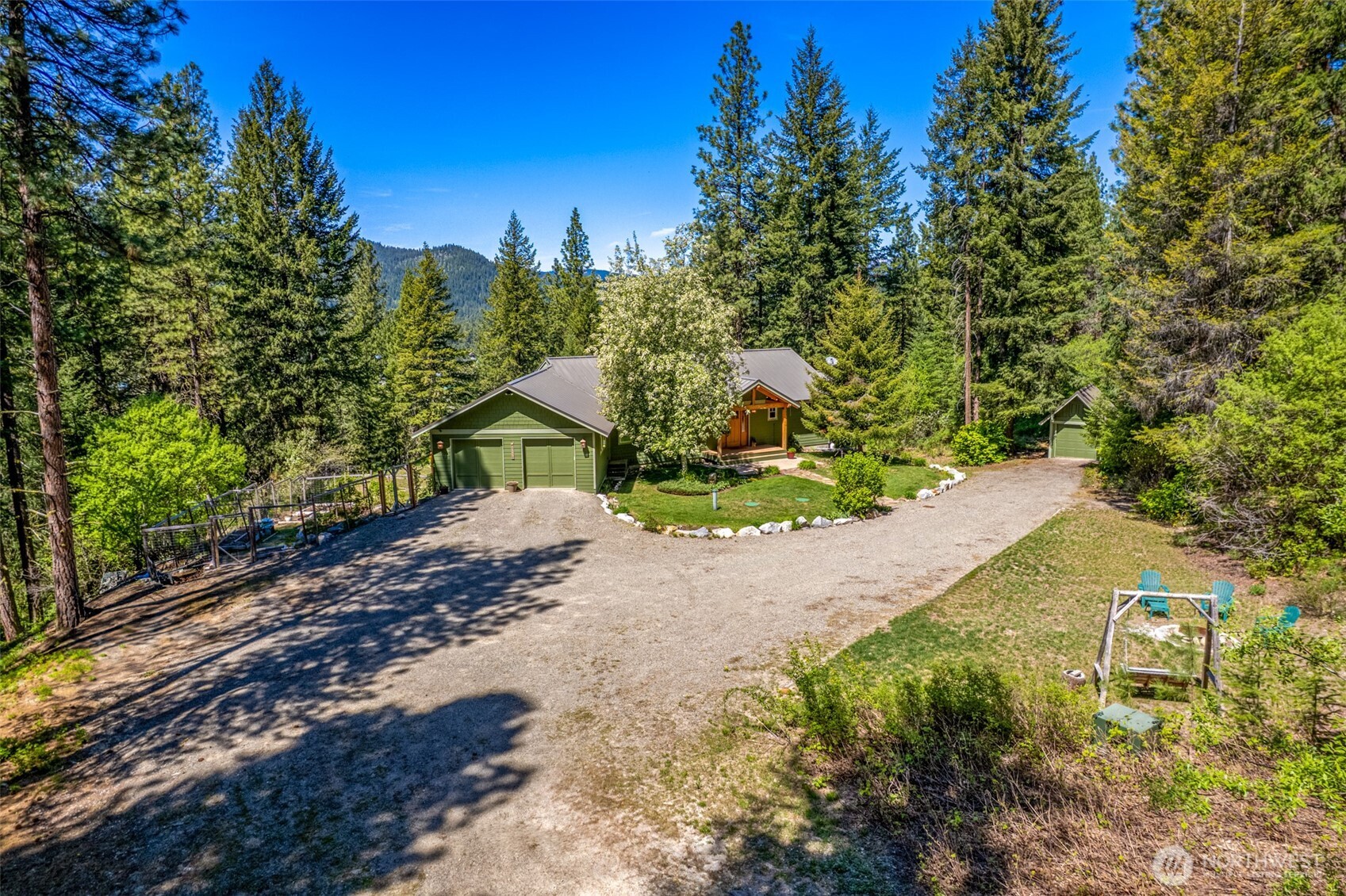 18350 Beaver Valley Road Property Photo