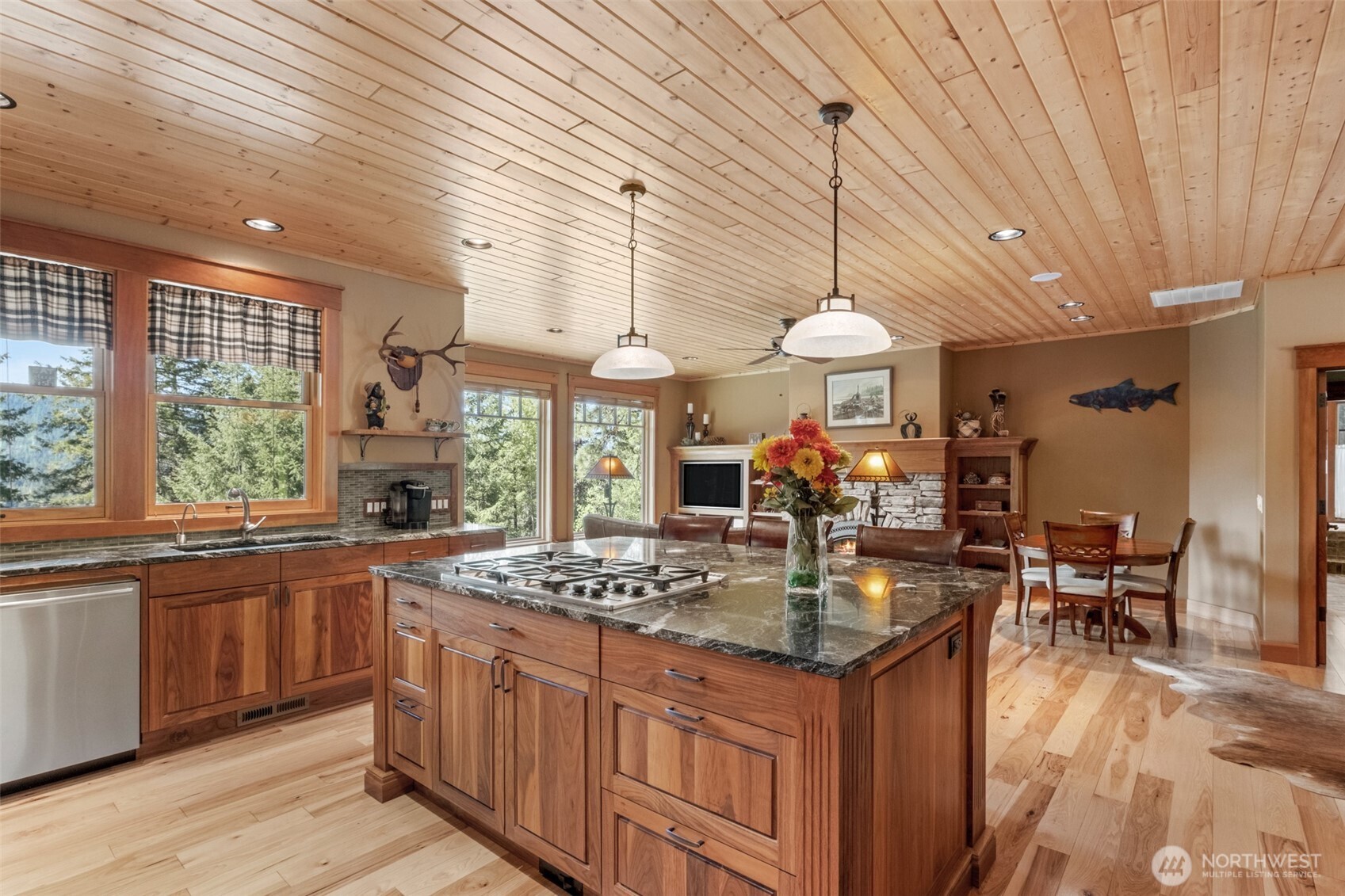 18350 Beaver Valley Road Property Photo 13