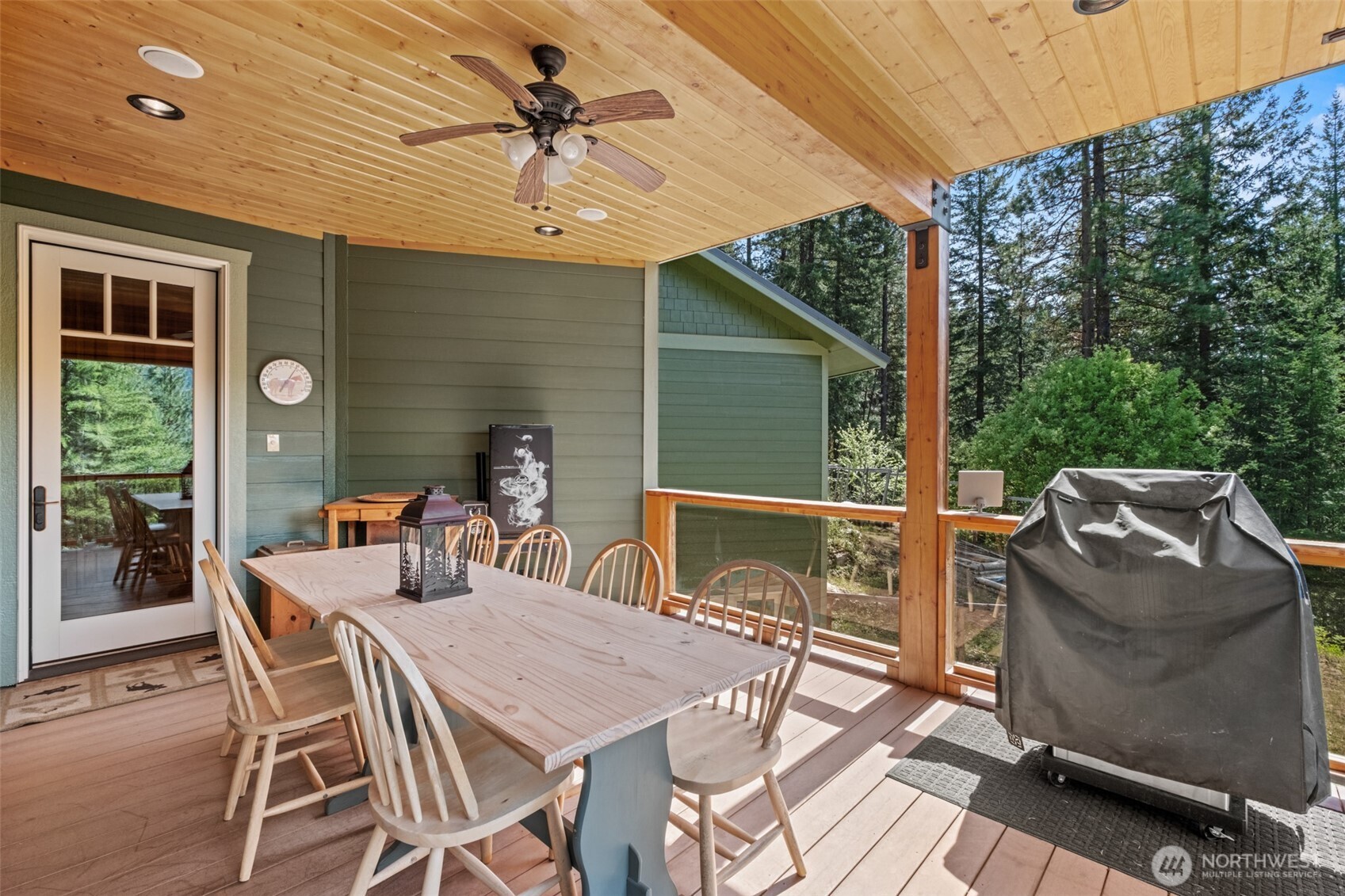 18350 Beaver Valley Road Property Photo 17