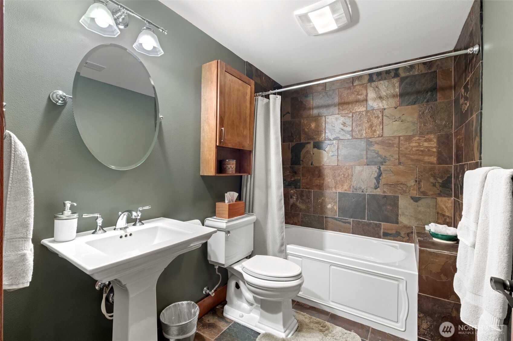 18350 Beaver Valley Road Property Photo 34