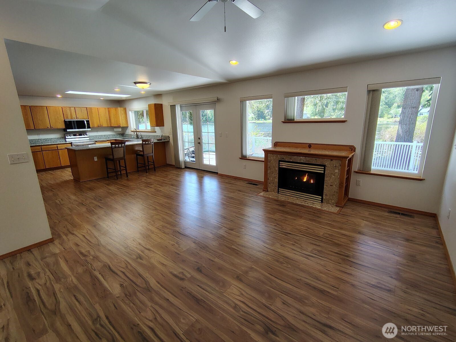 659 Cain Lake Road Property Photo 6