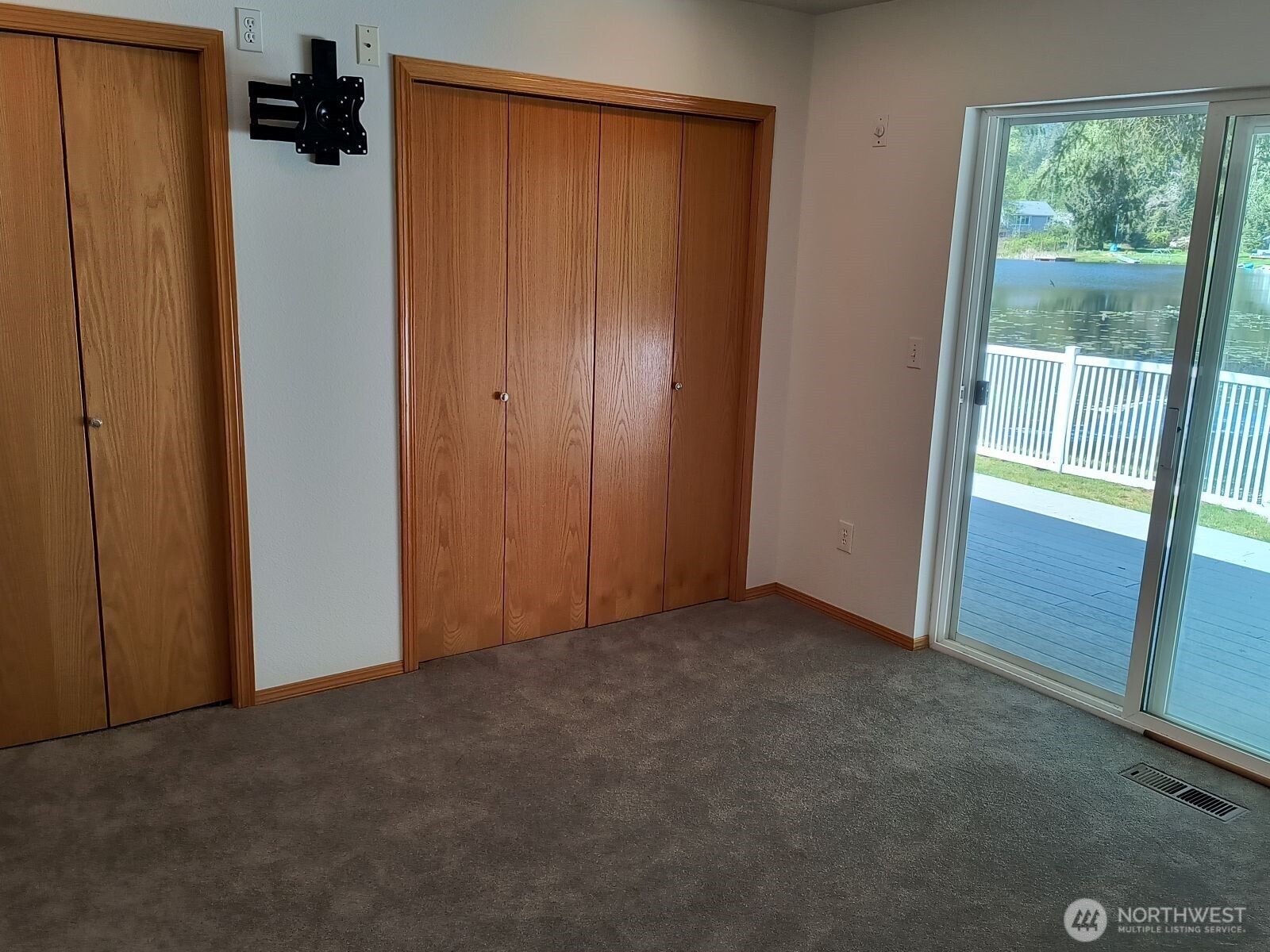 659 Cain Lake Road Property Photo 9