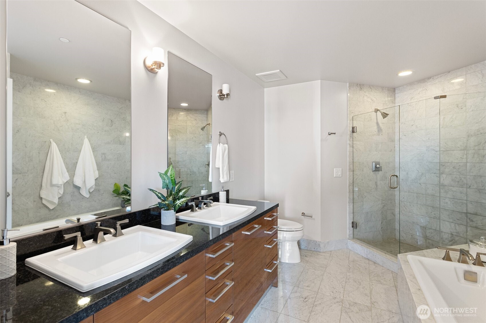 1920 4th Avenue 2308 Property Photo 15