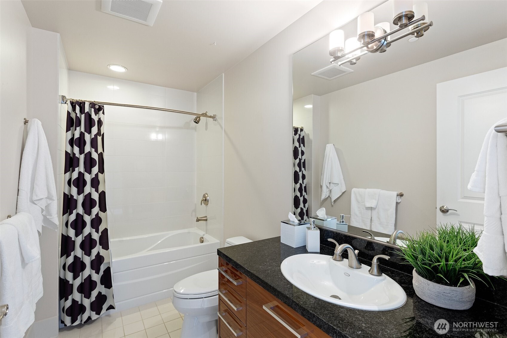 1920 4th Avenue 2308 Property Photo 19