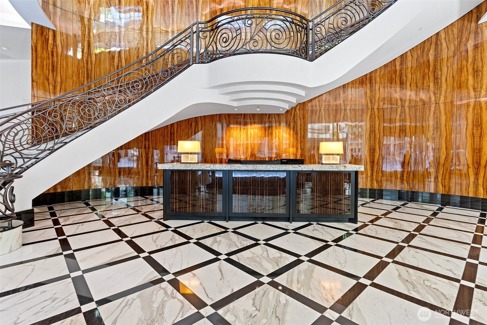 1920 4th Avenue 2308 Property Photo 23