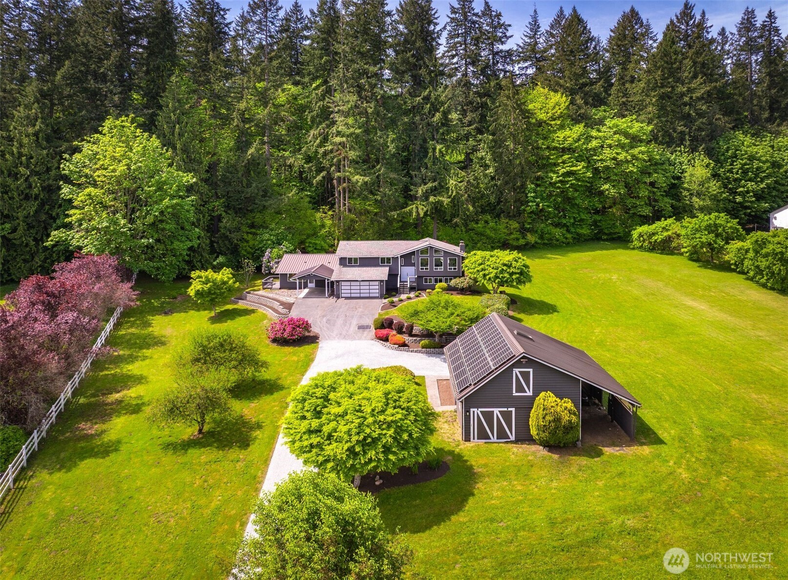 8711 192nd Street Property Photo