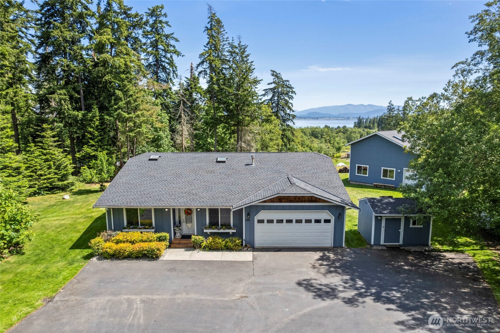 1555 Silver Lake Road Property Photo 1