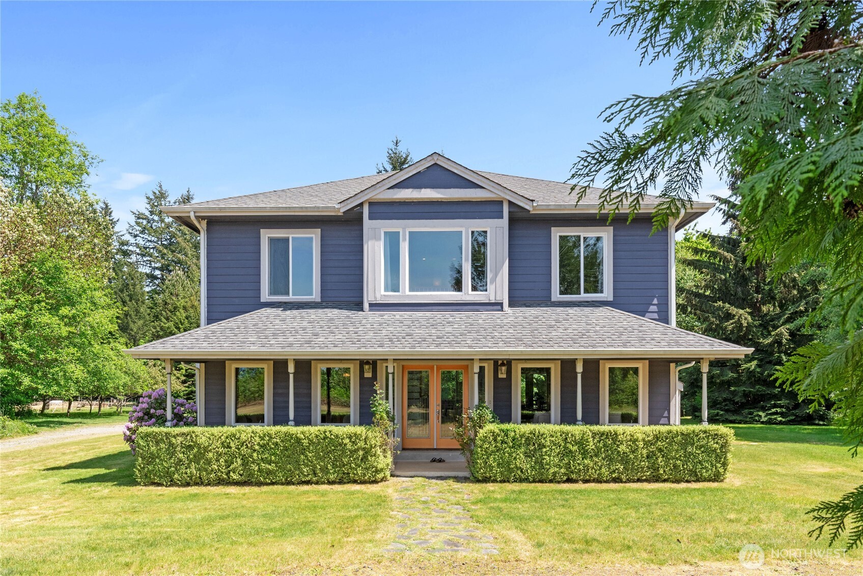 323 E Alderwood Road Property Photo 1
