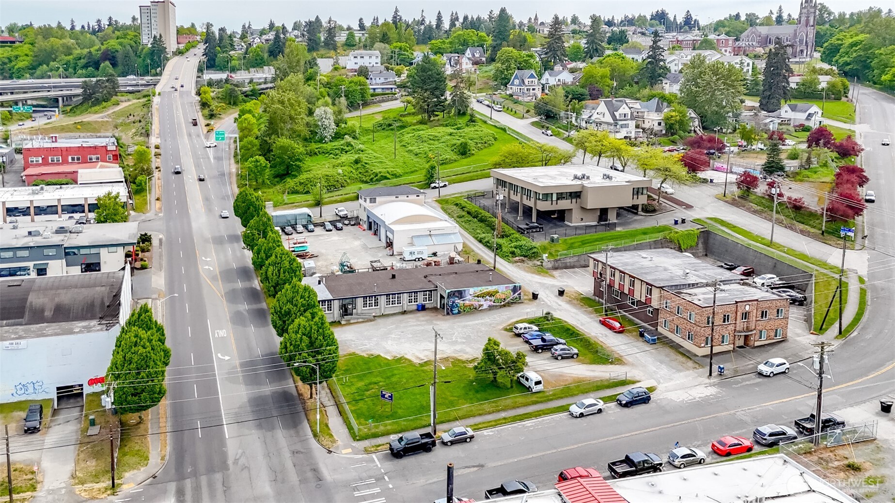 2706 2712 Pacific Avenue Property Photo 15