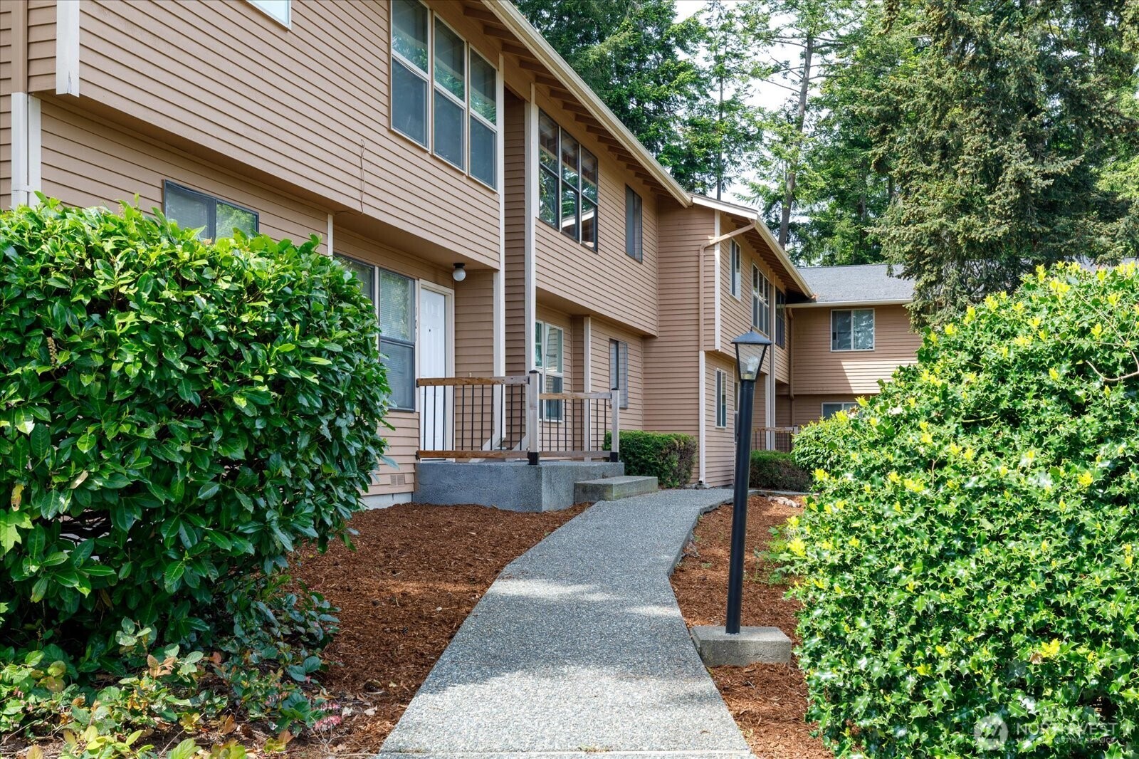 1201 Sw Harrier Circle 202 Property Photo 18