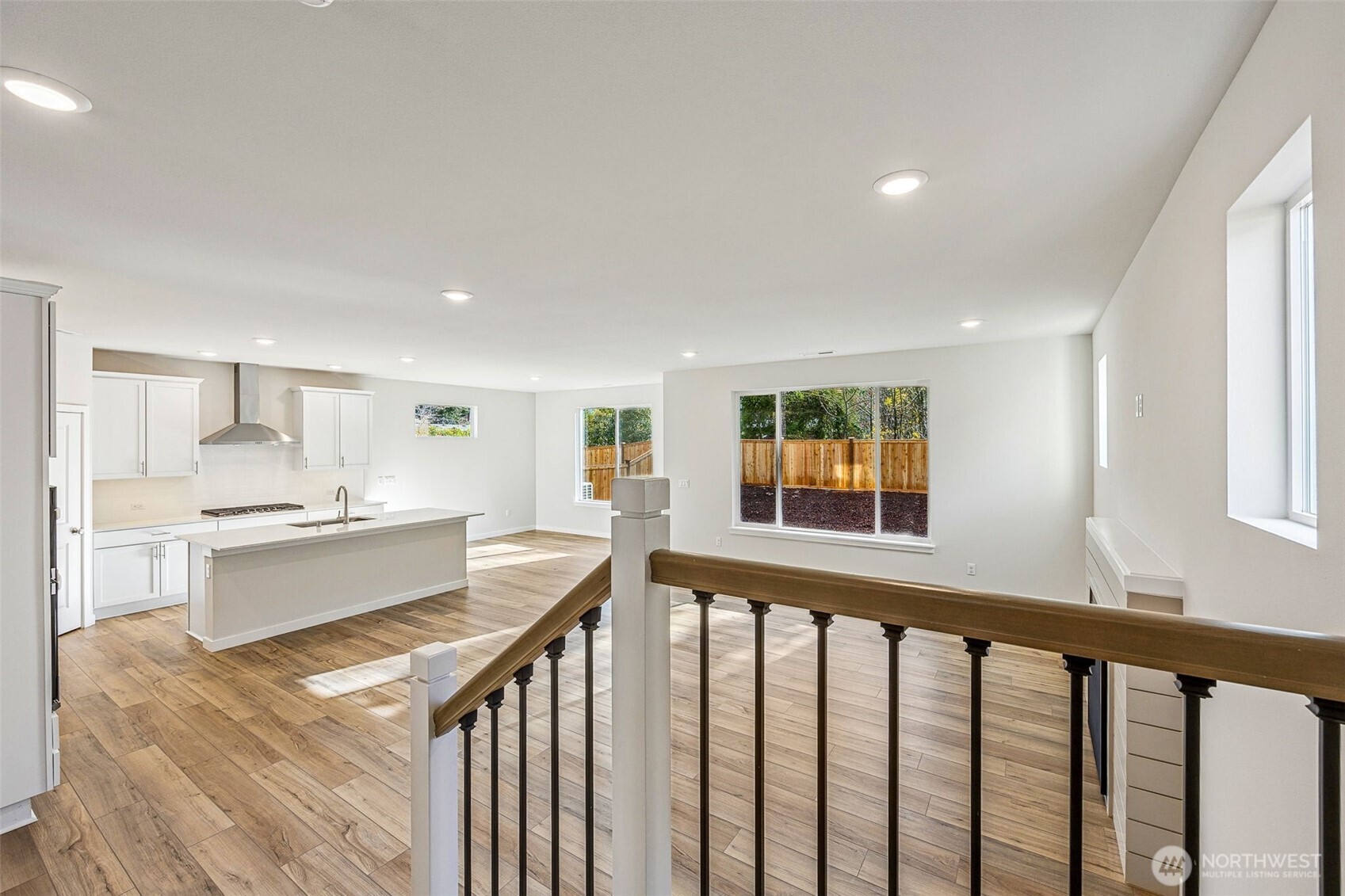 17602 Ne Midnight Sun Loop Property Photo 30