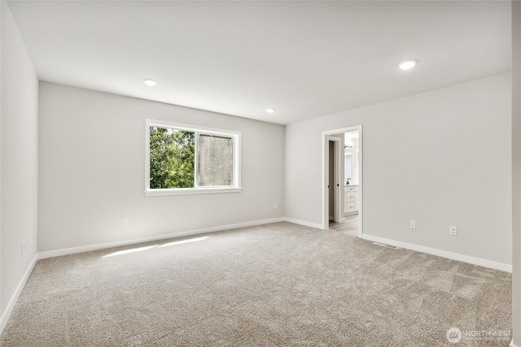 17602 Ne Midnight Sun Loop Property Photo 33