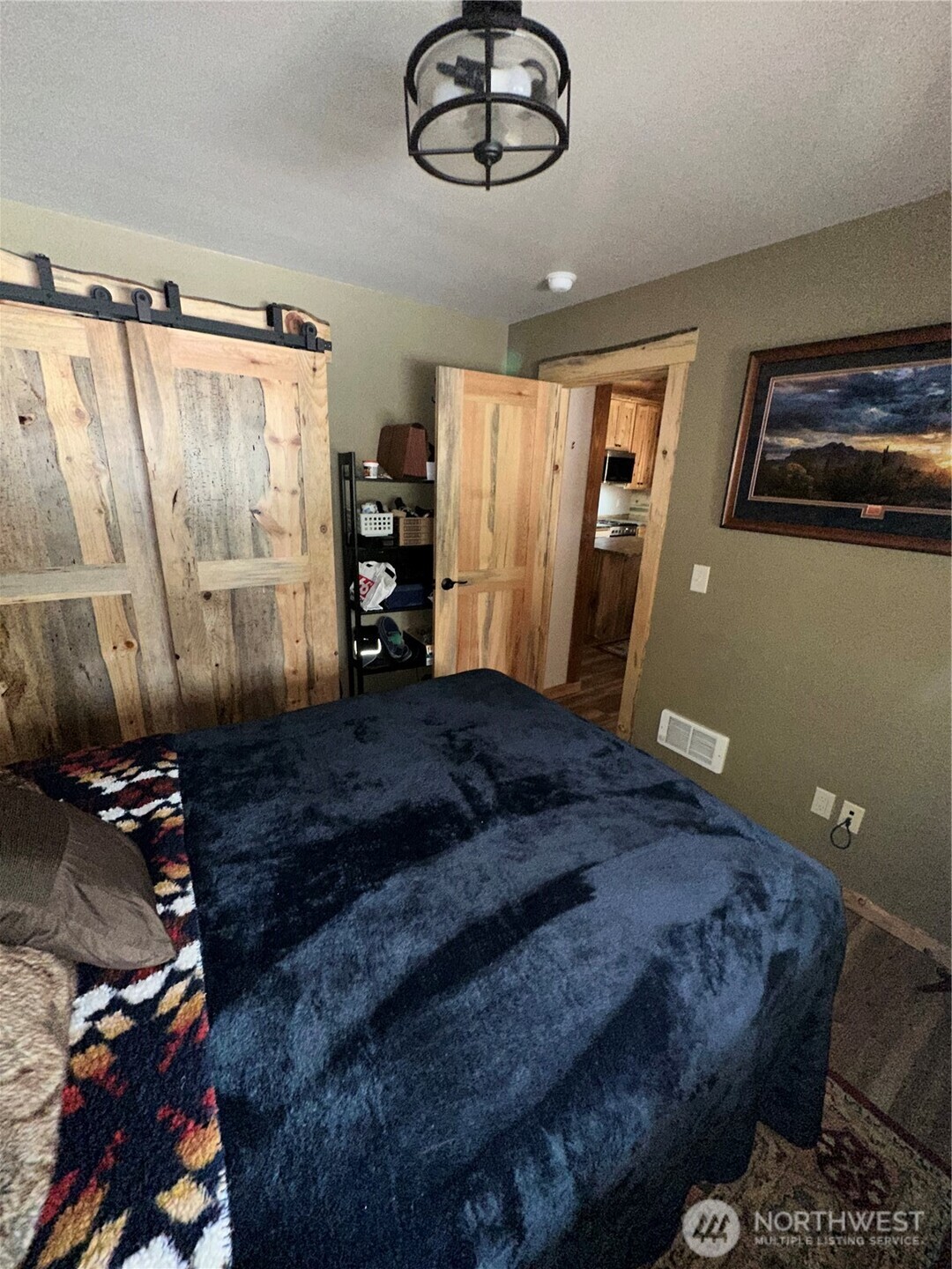 22415 Stirrup Road Property Photo 7