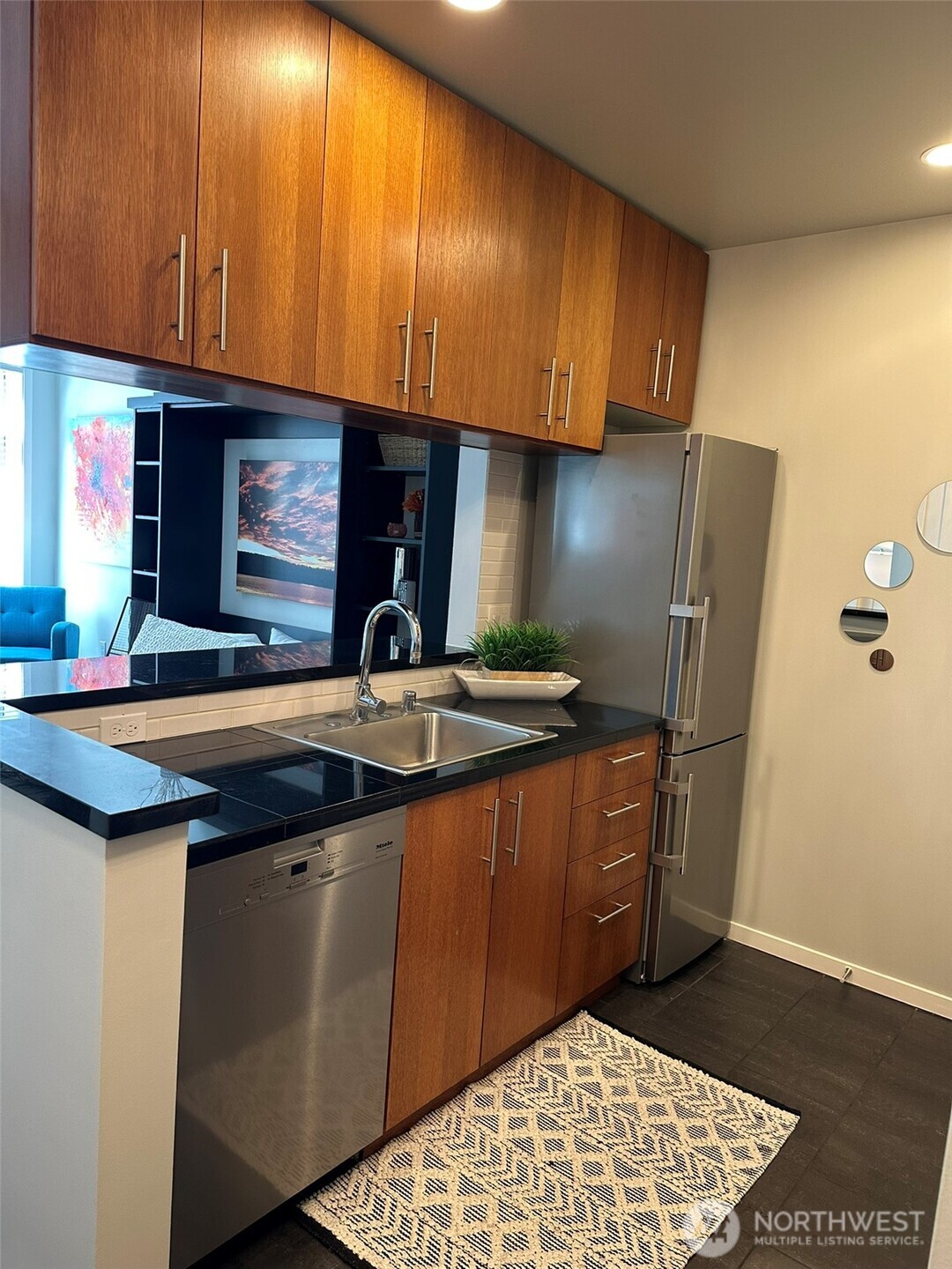 2721 1st Avenue 103 Property Photo 7