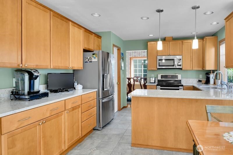10218 125th Street Property Photo 12