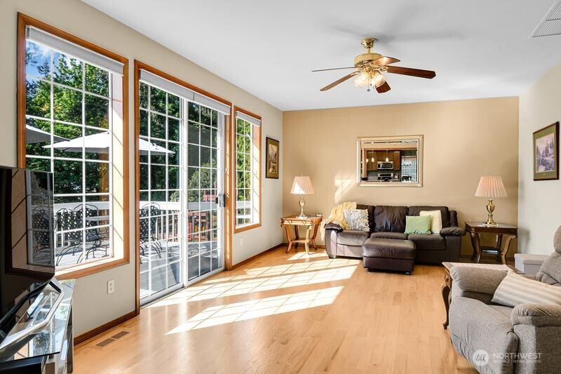 10218 125th Street Property Photo 14