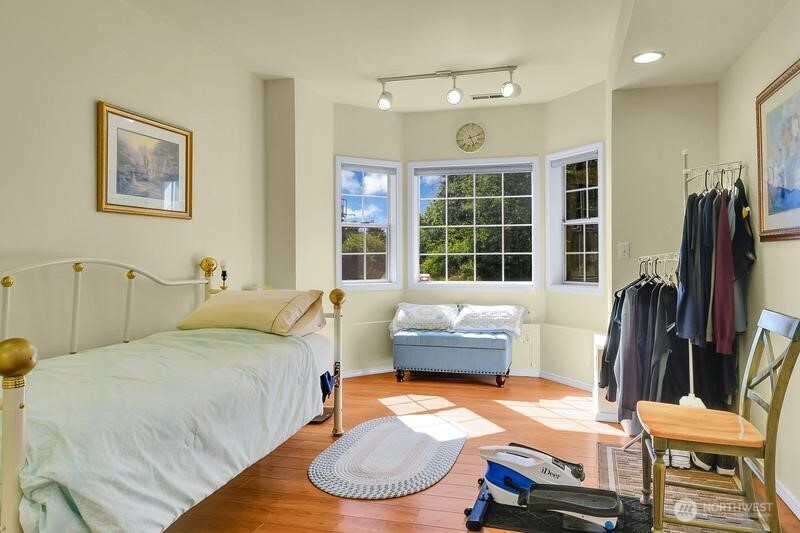 10218 125th Street Property Photo 30