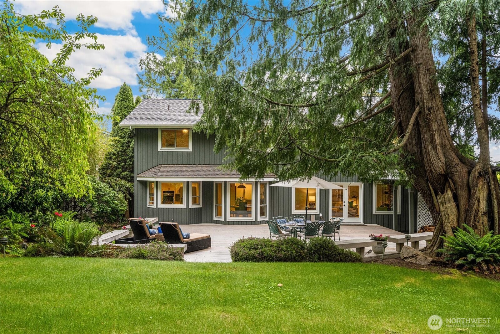 14210 207th Place Property Photo 1