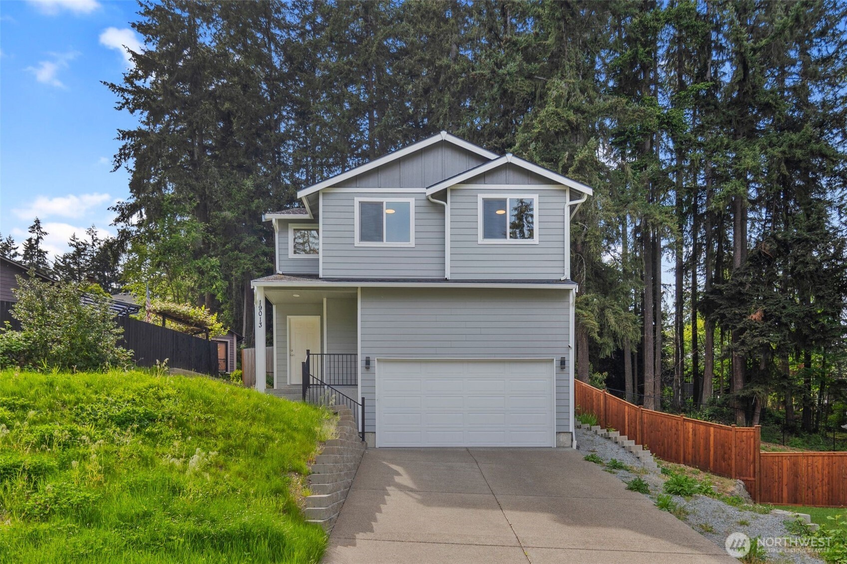 19013 63rd Street Property Photo 1