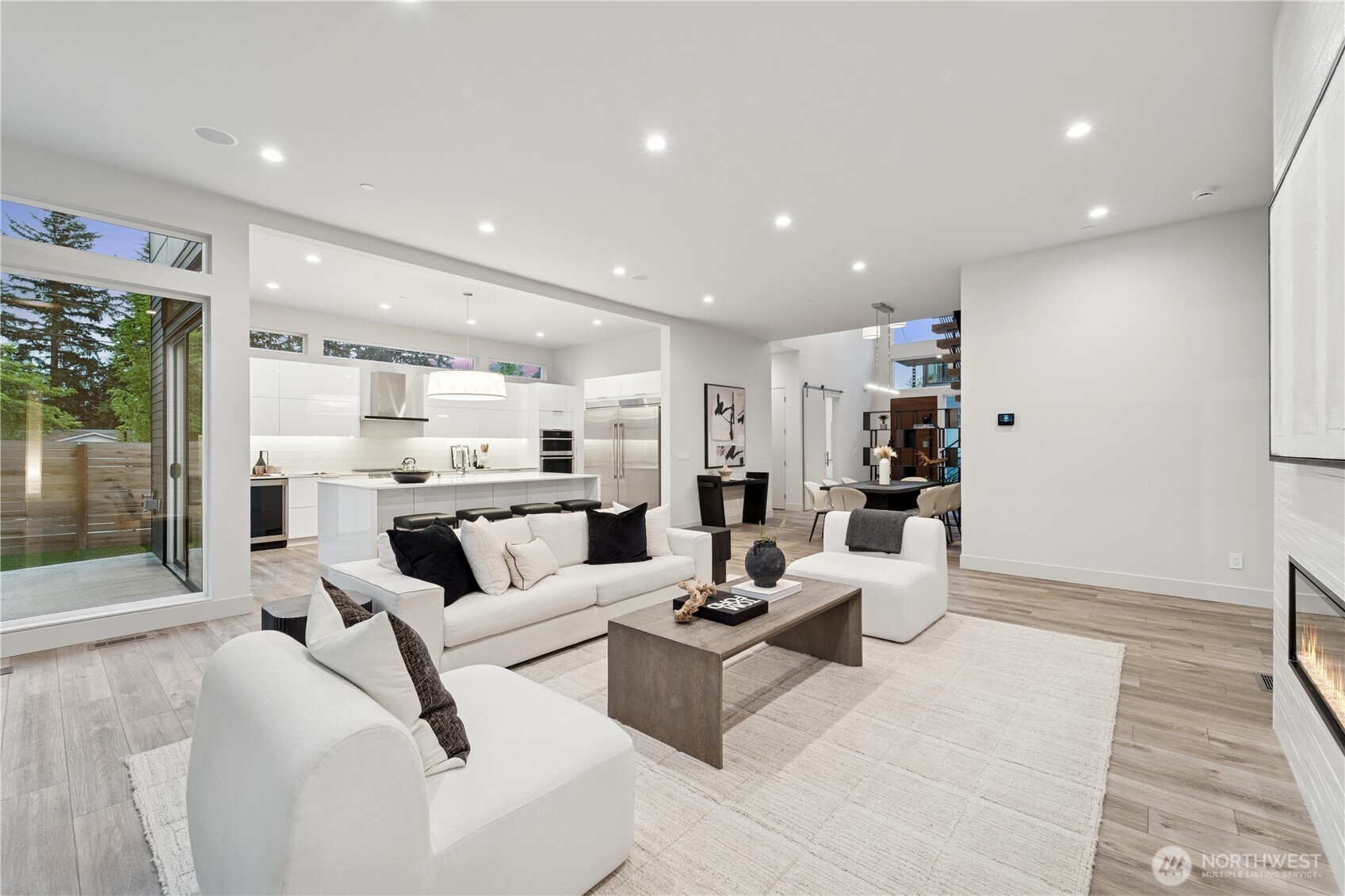 13220 Ne 70th Street Property Photo 7