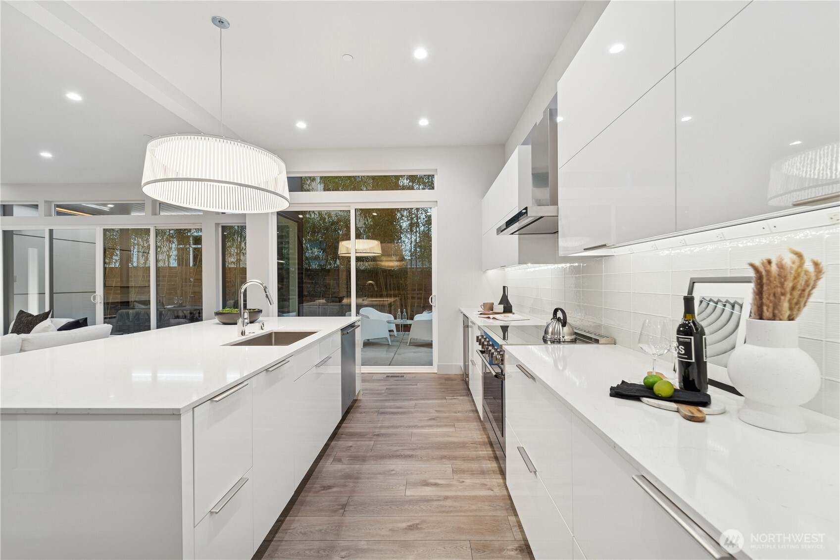 13220 Ne 70th Street Property Photo 15