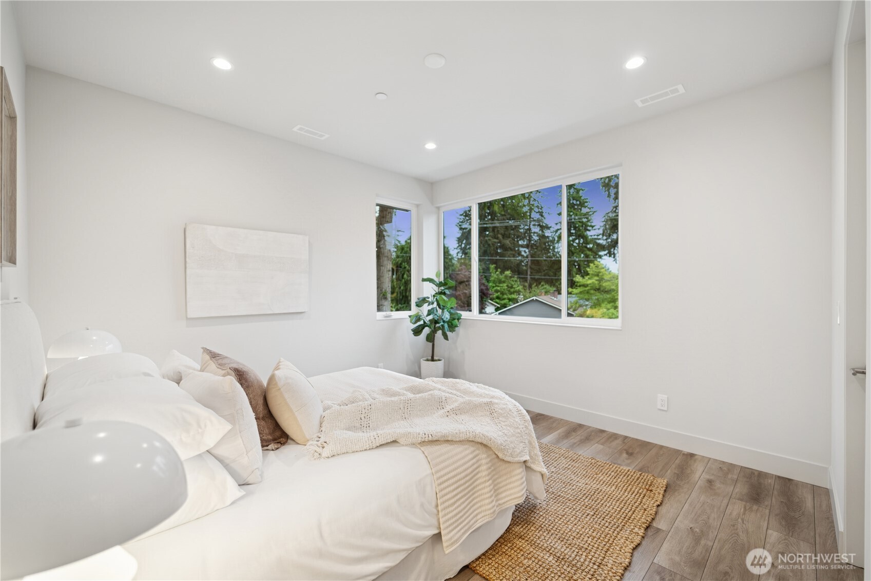 13220 Ne 70th Street Property Photo 35