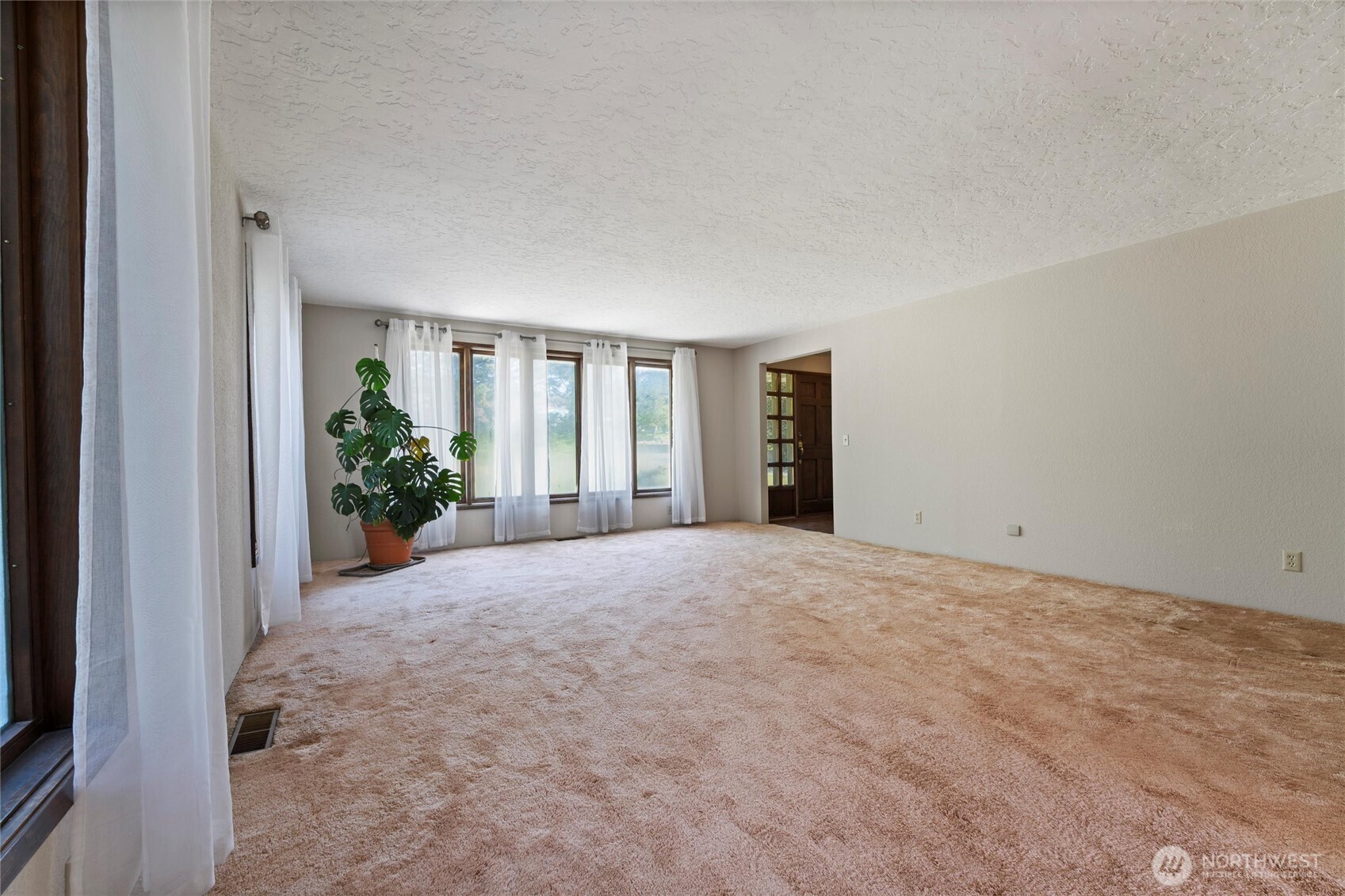 5207 Nw Painted Hills Road Property Photo 4