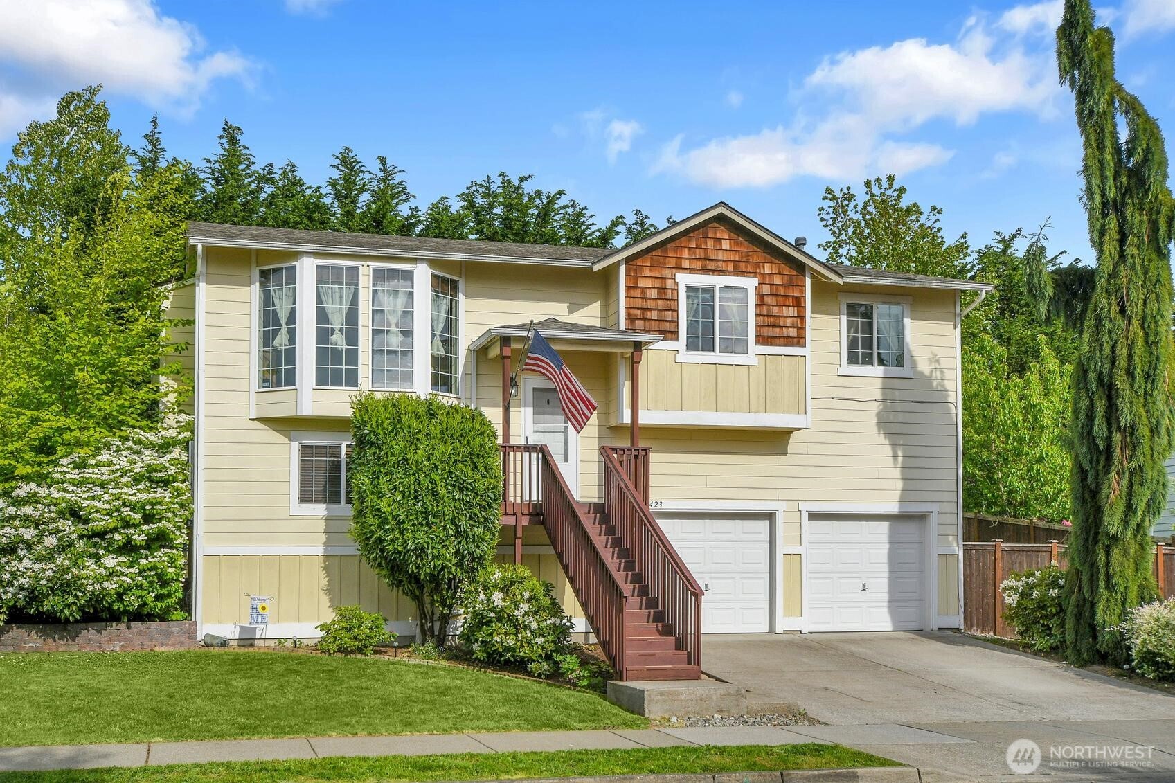 17423 72nd Drive Property Photo