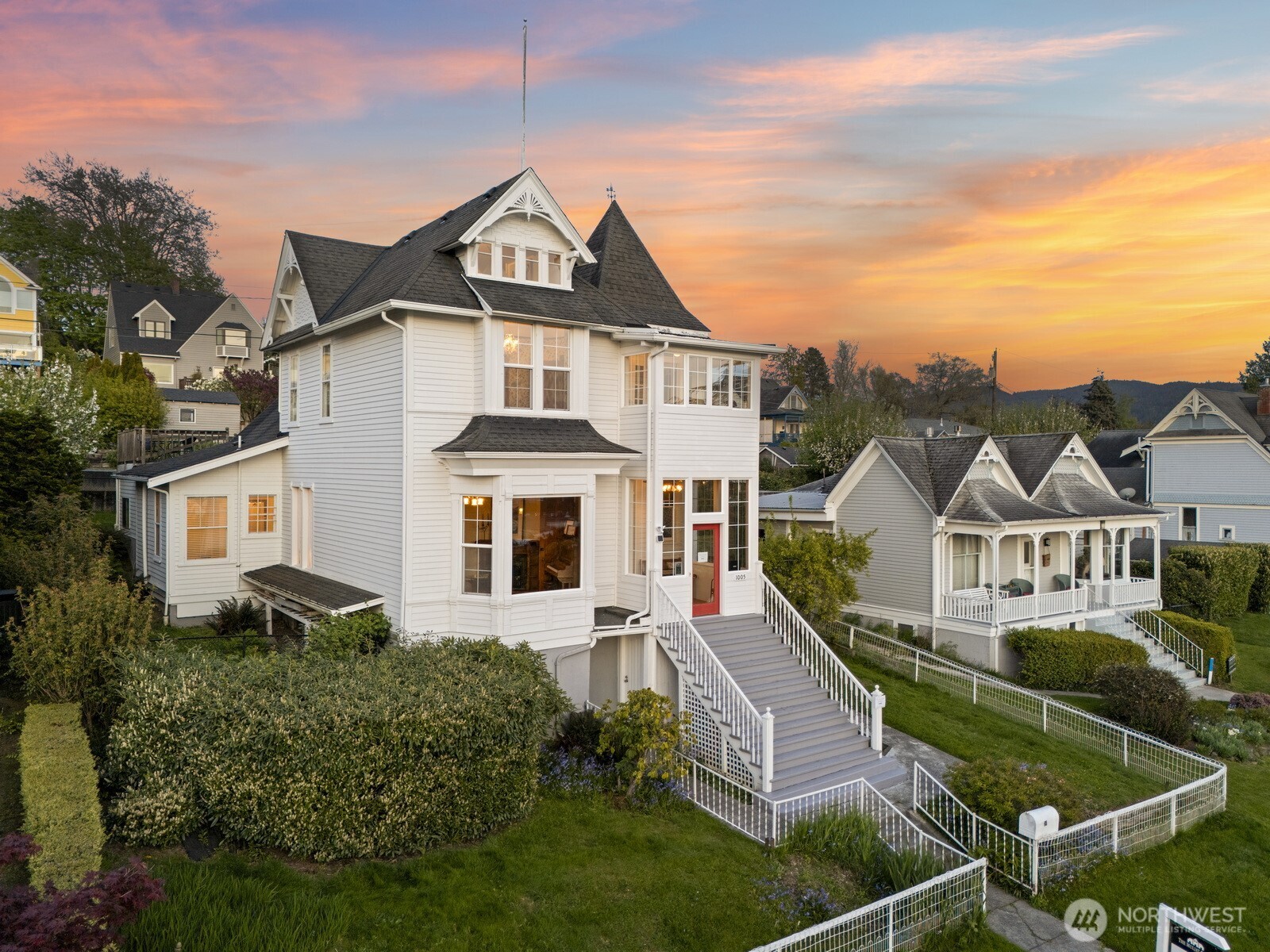 1005 15th Street Property Photo 1