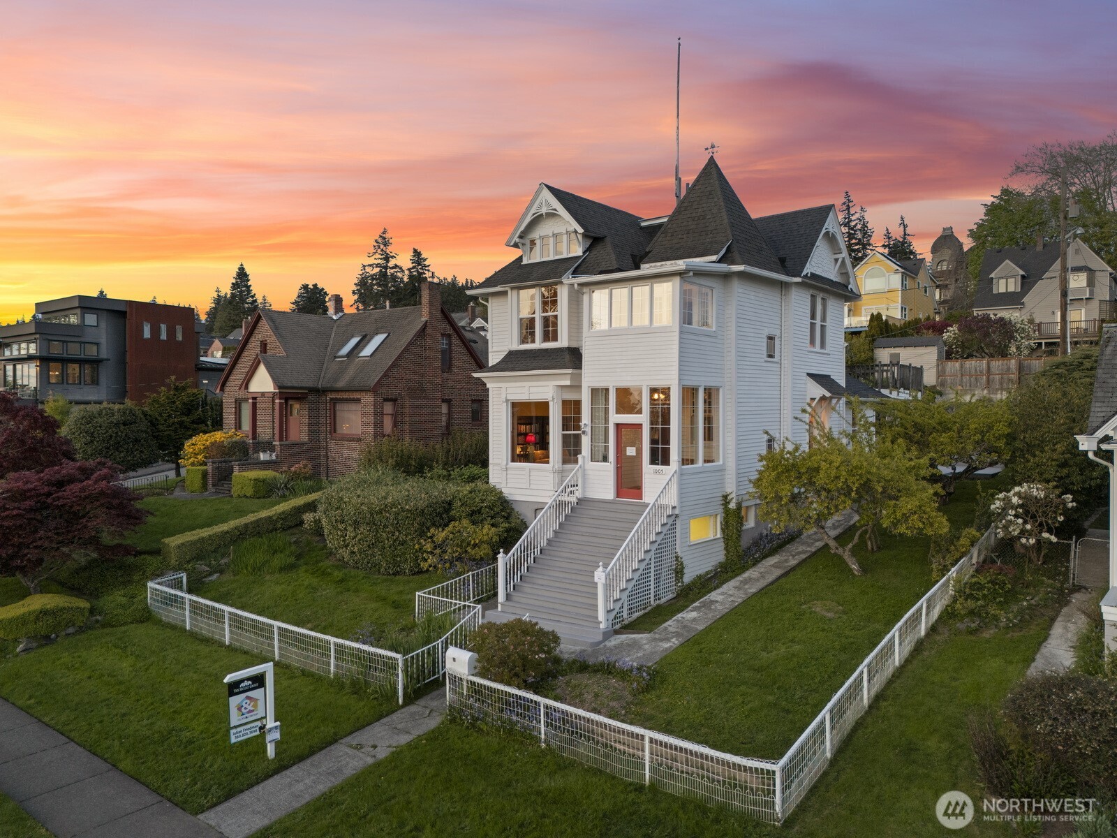 1005 15th Street Property Photo 2