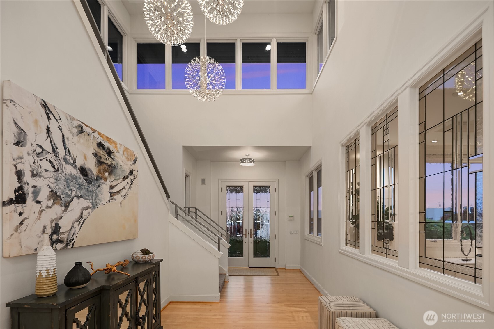 8902 N Mercer Way Property Photo 8