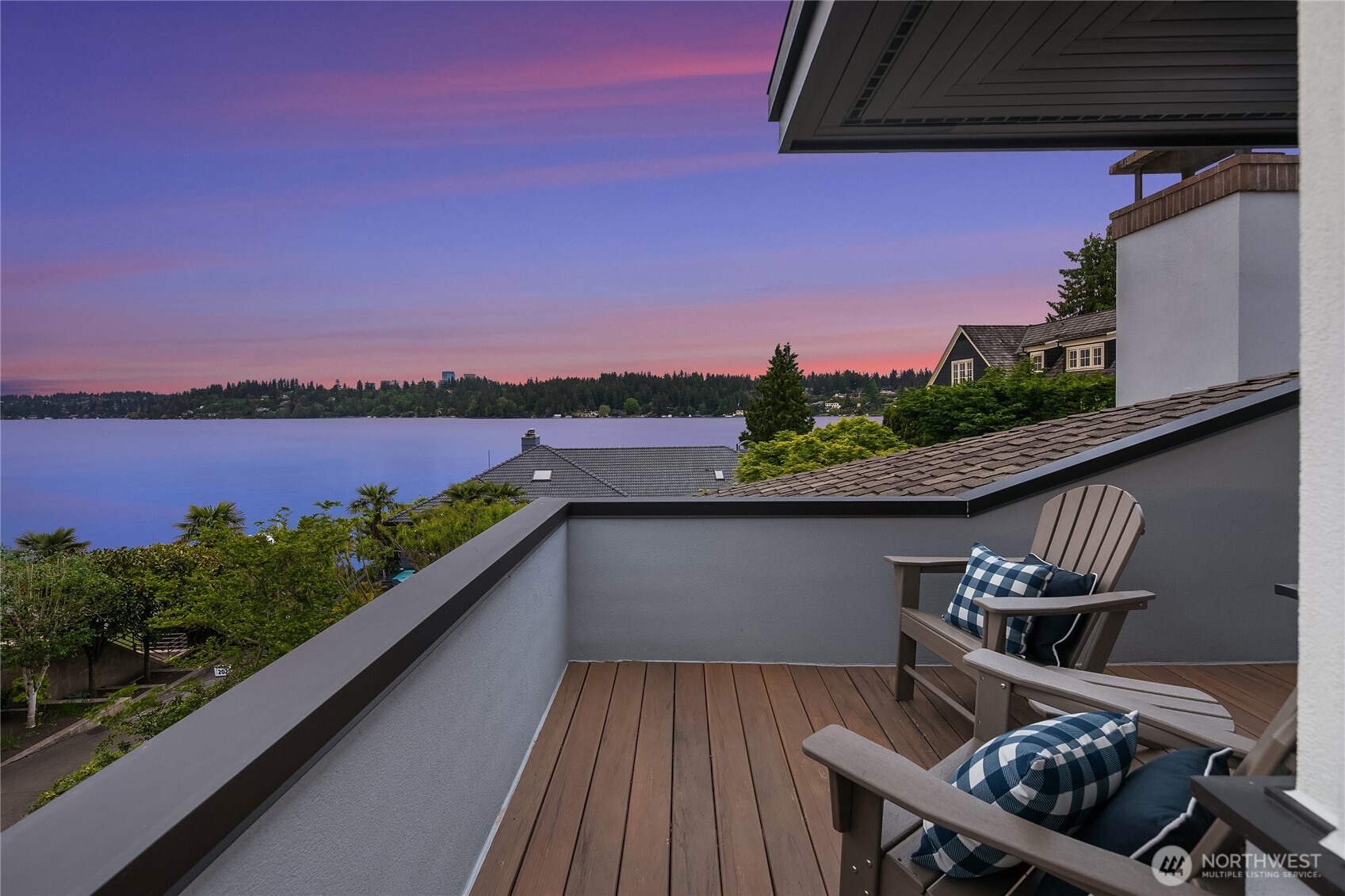 8902 N Mercer Way Property Photo 24