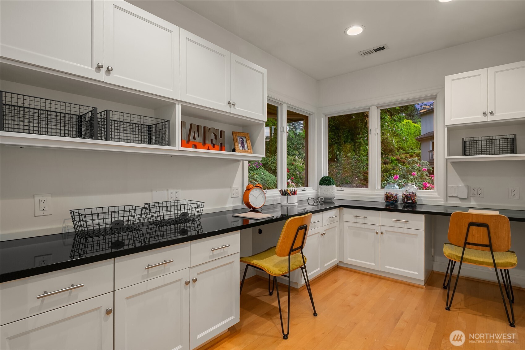 8902 N Mercer Way Property Photo 30