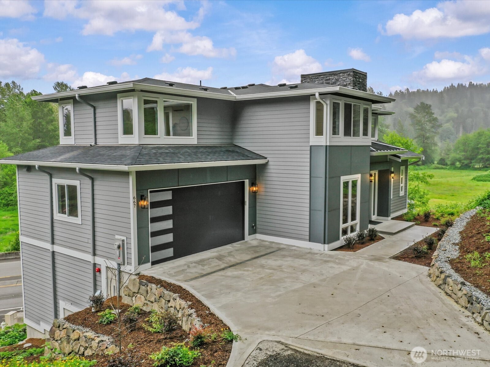 667 17th Avenue Property Photo 1