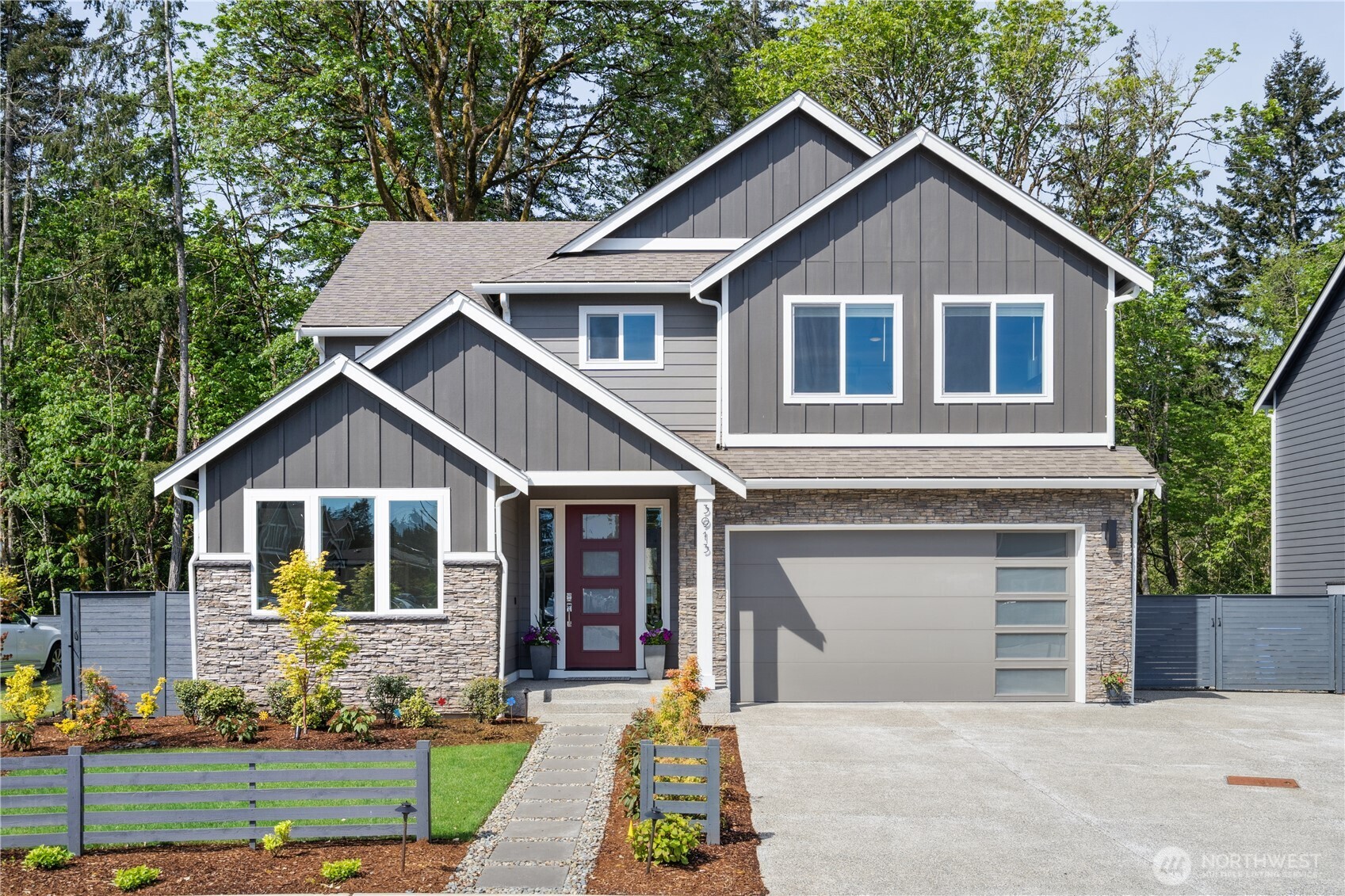 3913 63rd Street Property Photo 1