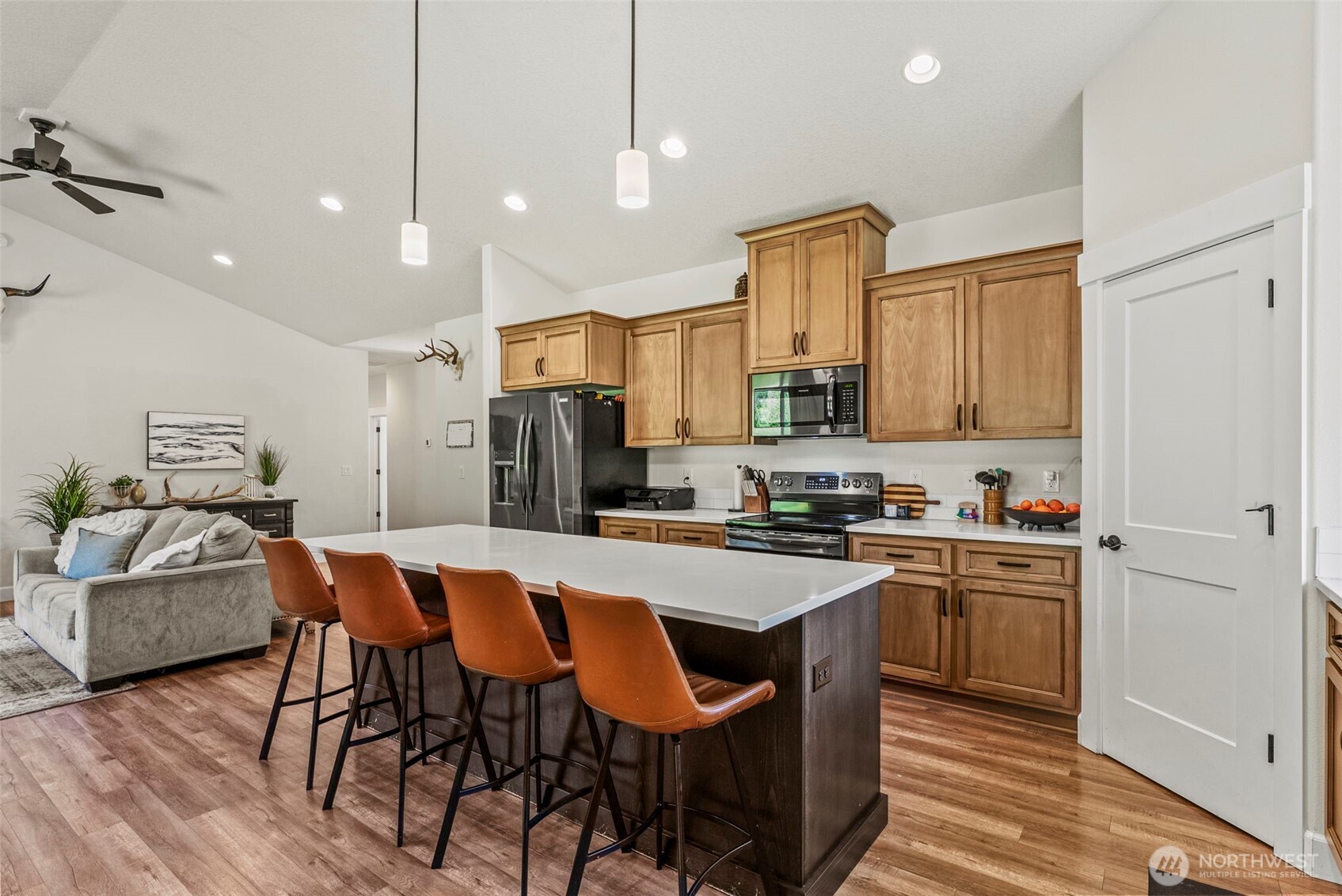 266 Fir Road Property Photo 7