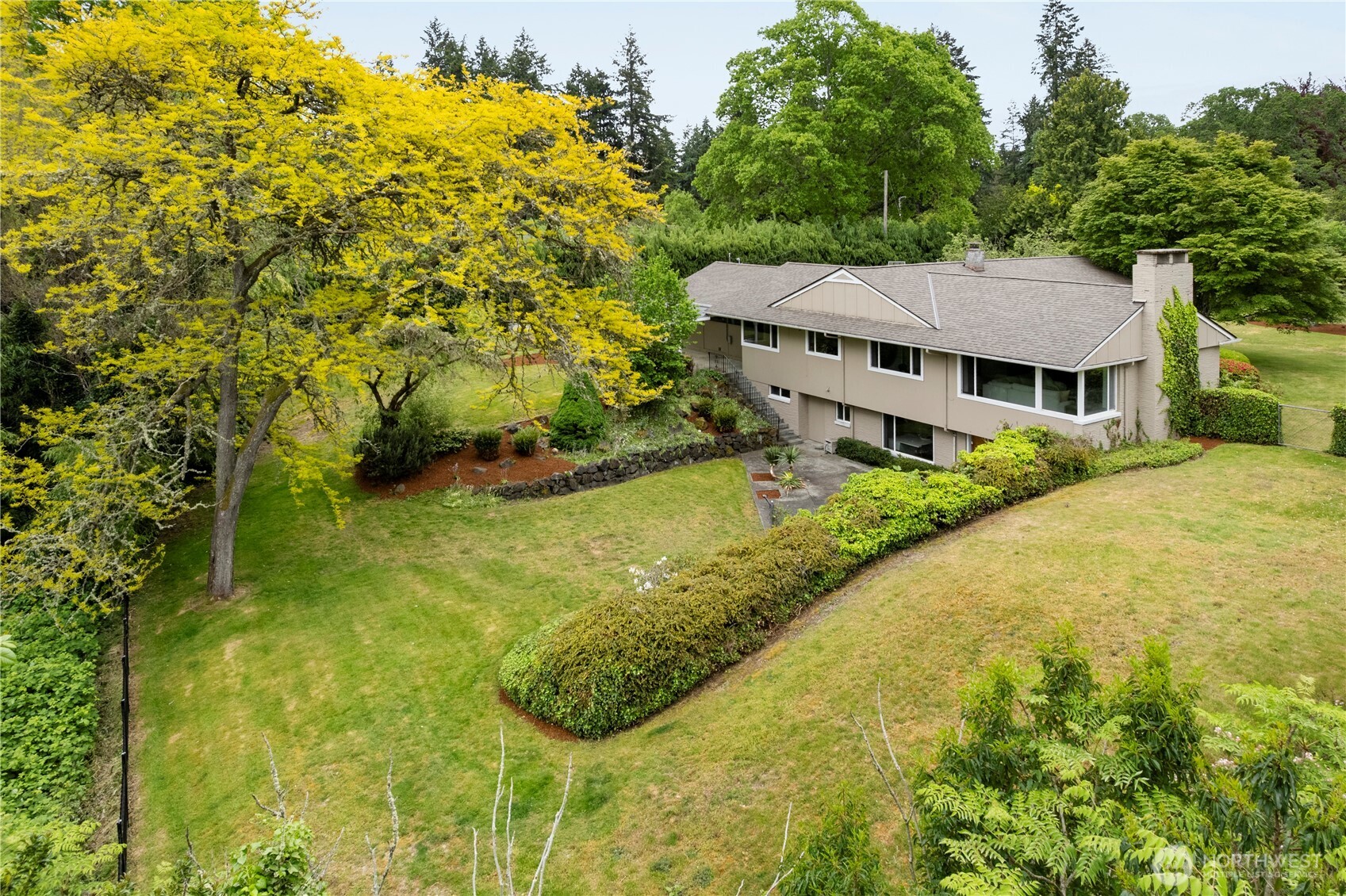11411 Clovercrest Drive Property Photo 1
