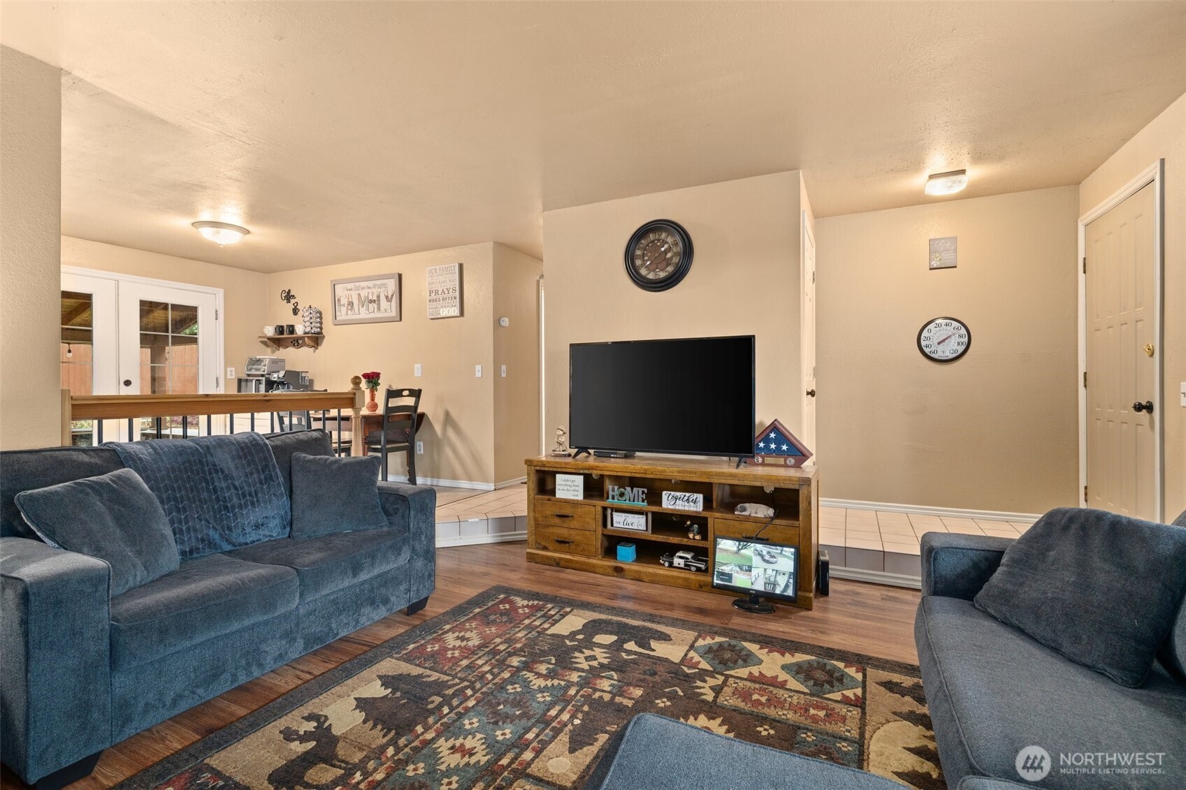 423 3rd Avenue Property Photo 6