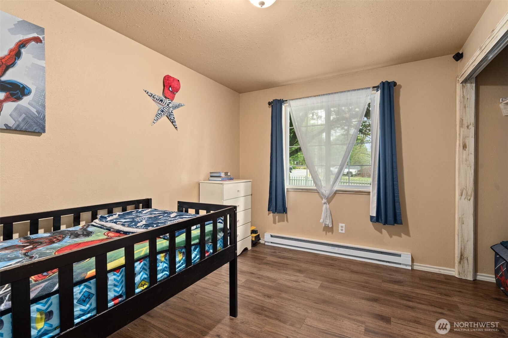 423 3rd Avenue Property Photo 14