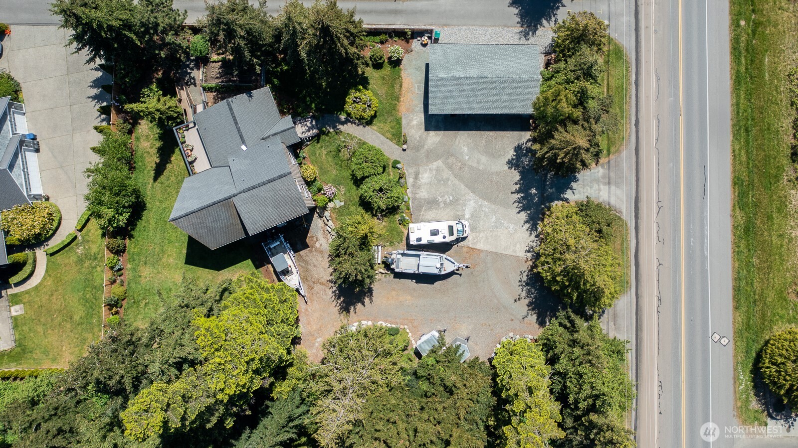 2703 D Avenue Property Photo