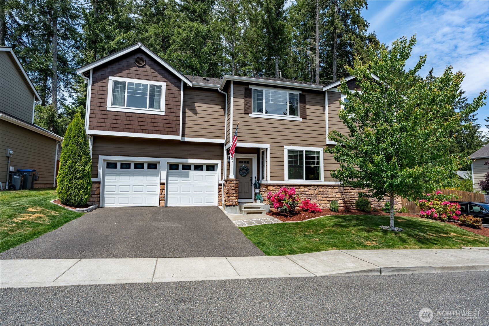 3677 Se Chesterton Drive Property Photo 1