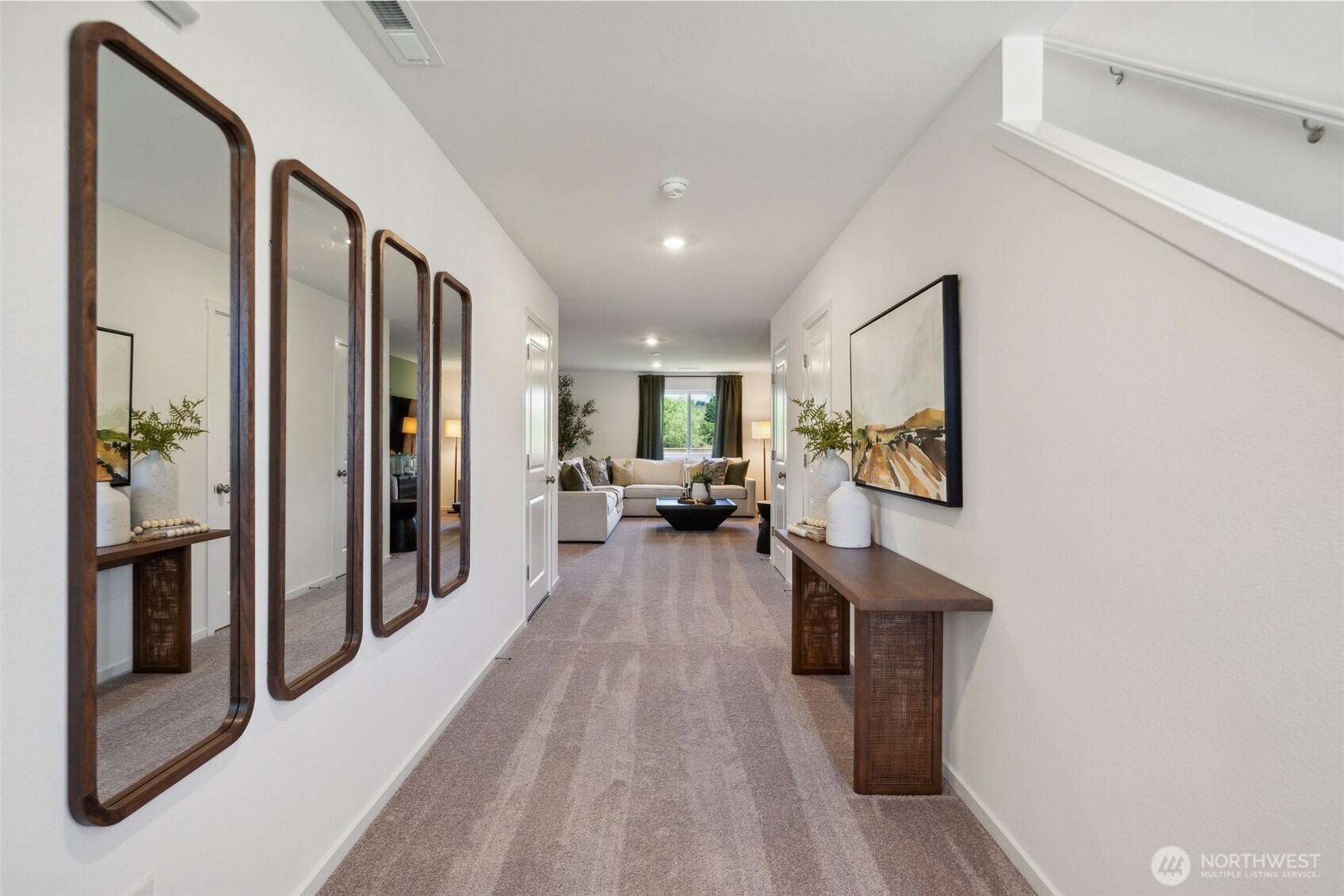 2031 Henderson Way Property Photo 4