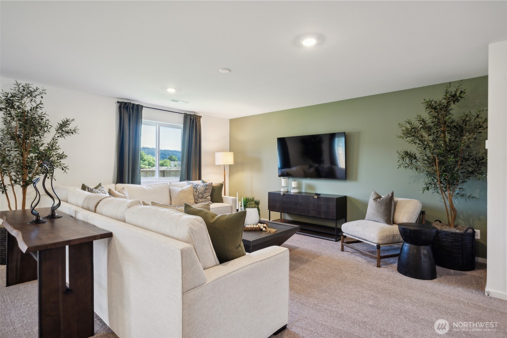 2031 Henderson Way Property Photo 14