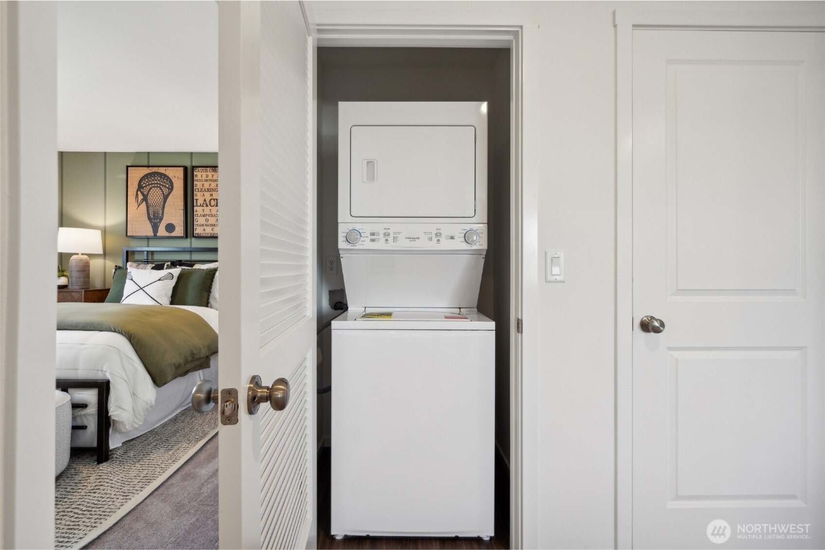 2031 Henderson Way Property Photo 19